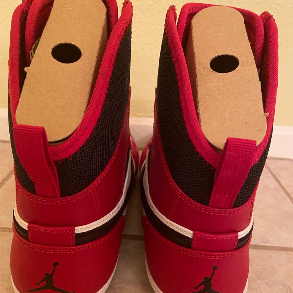 Air Jordan’s - Picture 4 of 6